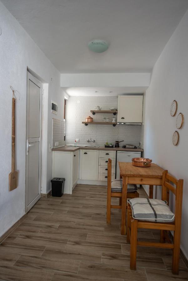 Mala - Μάλα Apartment Афитос Екстериор снимка