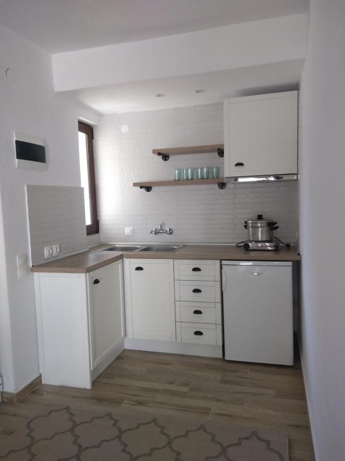 Mala - Μάλα Apartment Афитос Екстериор снимка